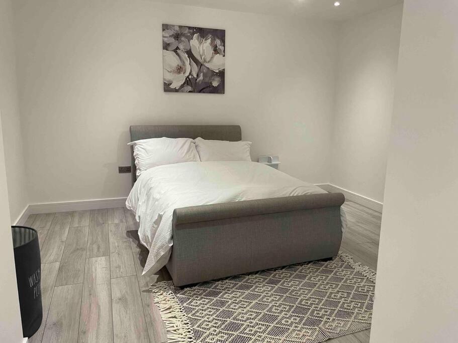 Stylish And Cosy 2 Bedroom Flat In Croydon Exterior foto
