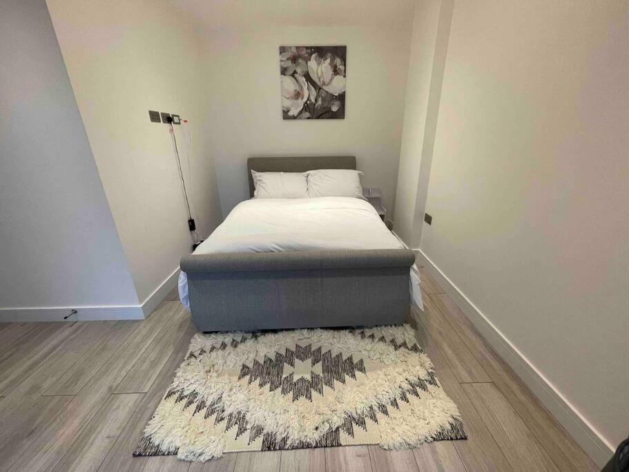 Stylish And Cosy 2 Bedroom Flat In Croydon Exterior foto